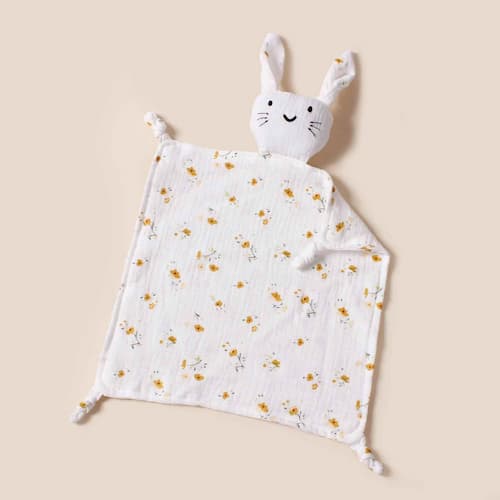 doudou bebe chat petits motifs delicats du fleur jaune