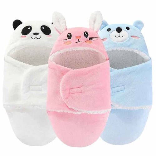 trois nid d'ange de couleur différente pour le confort du bébé